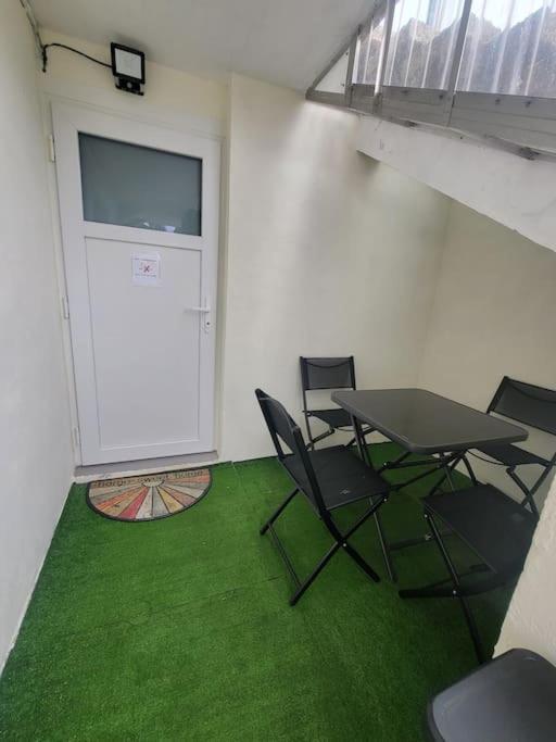 Appartement 2 Pieces Pres Du Lac De Bouzey Sanchey Luaran gambar